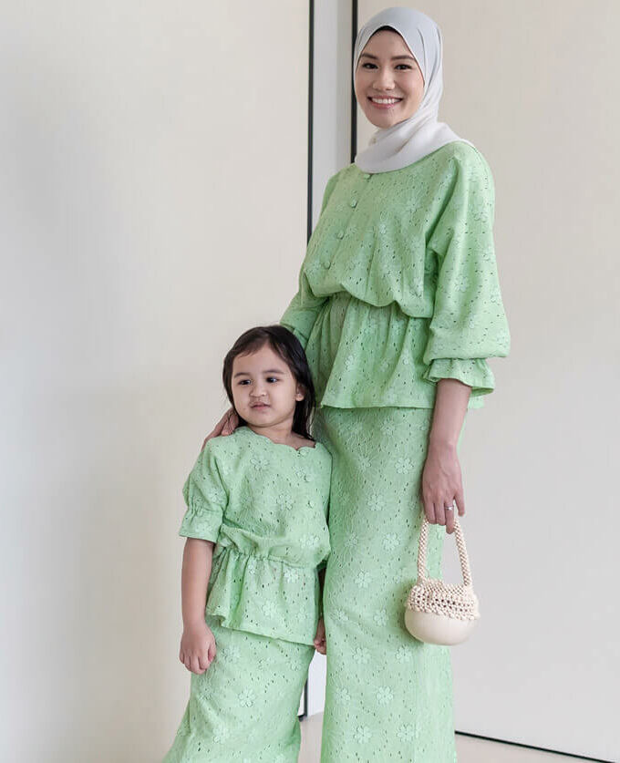 Khalida Ladies in Green Ondeh-Ondeh