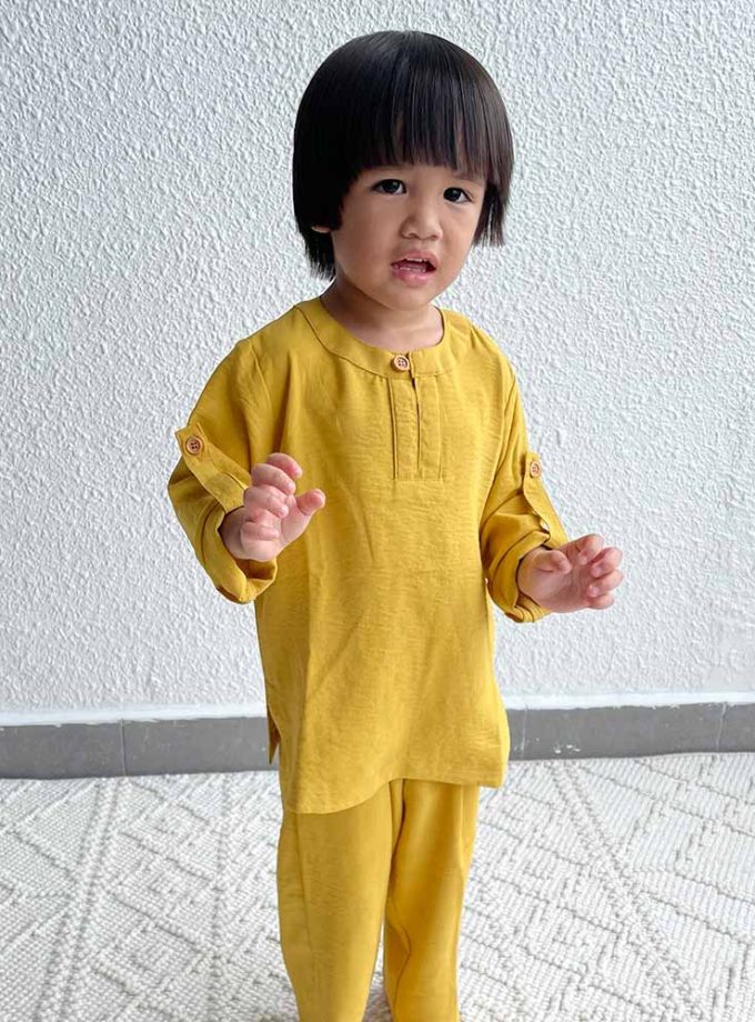 Baju Melayu Ali in Mustard Yellow