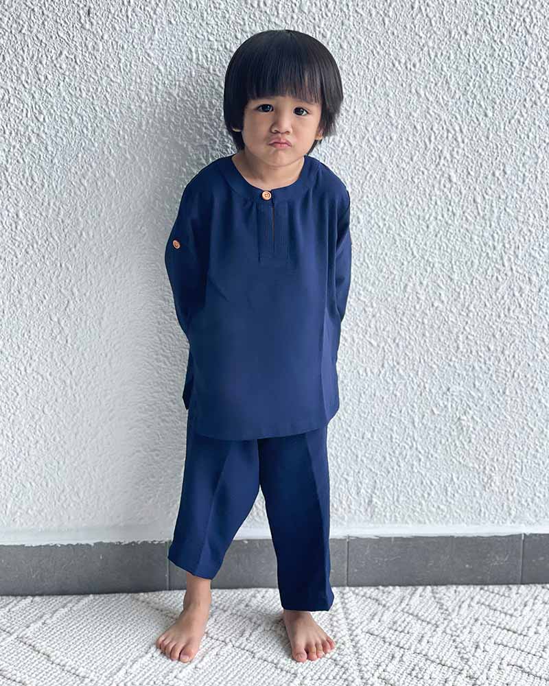 Baju Melayu Ali in Navy Blue