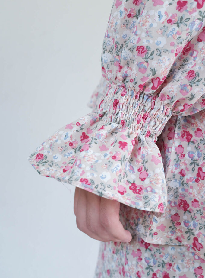 Kasumi Floral Scallop Collar Kurung in Pink Lemonade