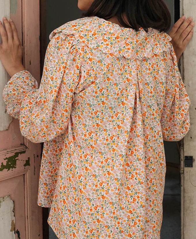 Kasumi Floral Scallop Collar Kurung in Tangerine for Woman