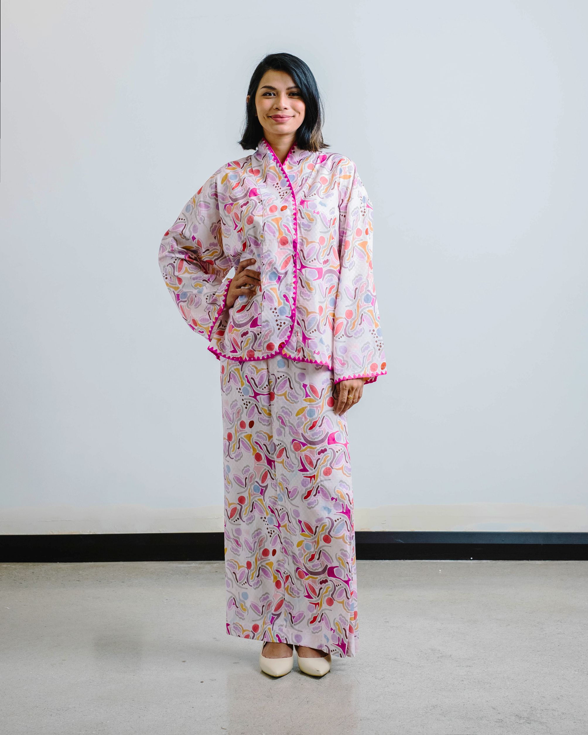 Meeko Kimono Kurung Women in Candy Pink