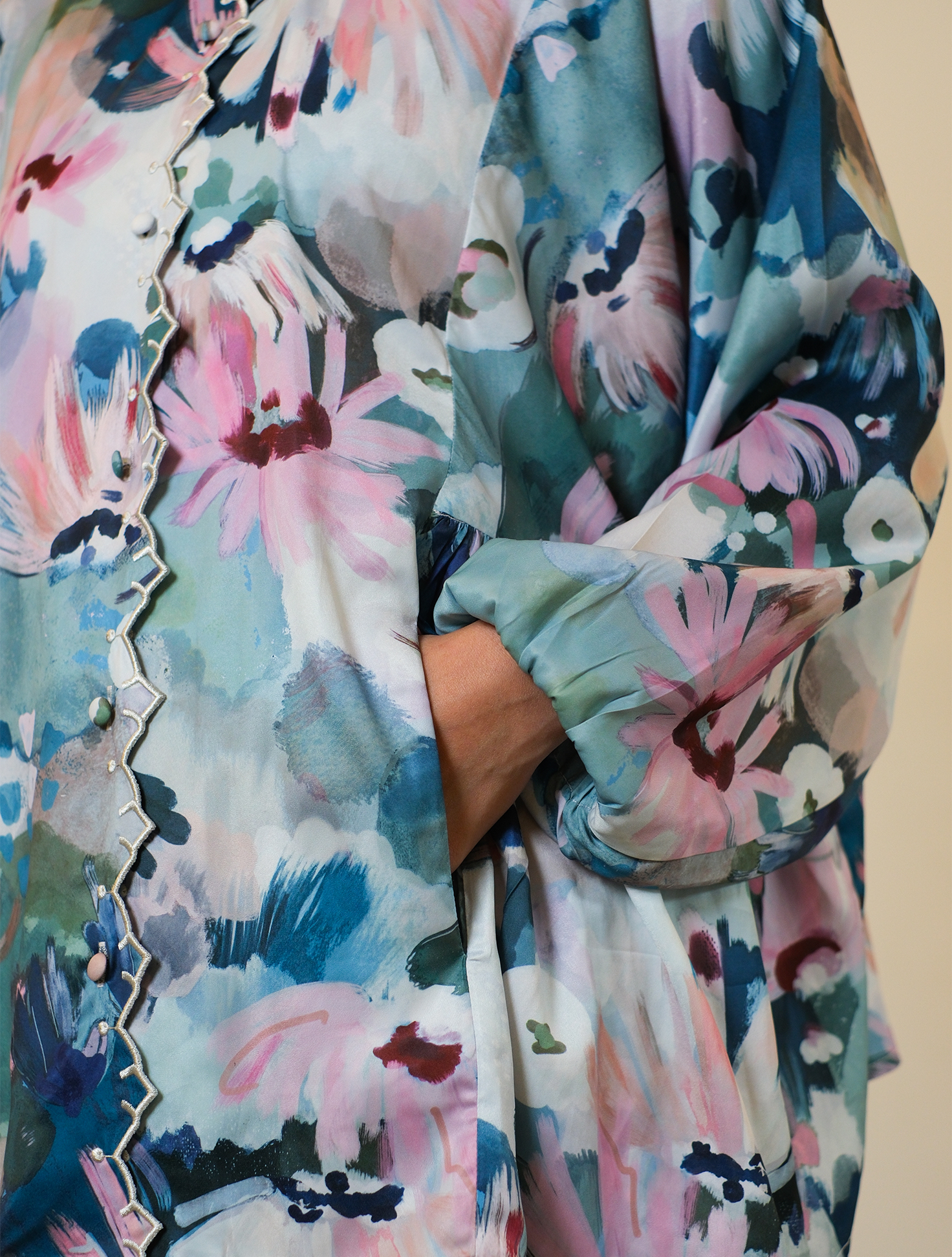 Minsoo Batwing for Women in Green Floral - Image 4