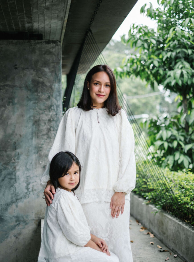 Miyu Kurung Woman in White