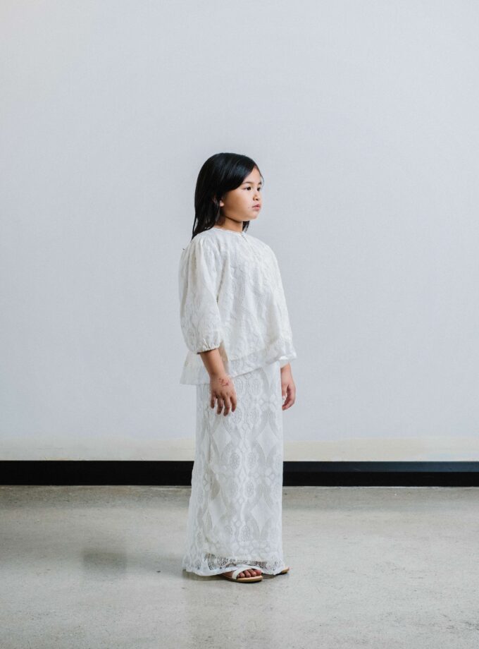Miyu Kurung Kids in White
