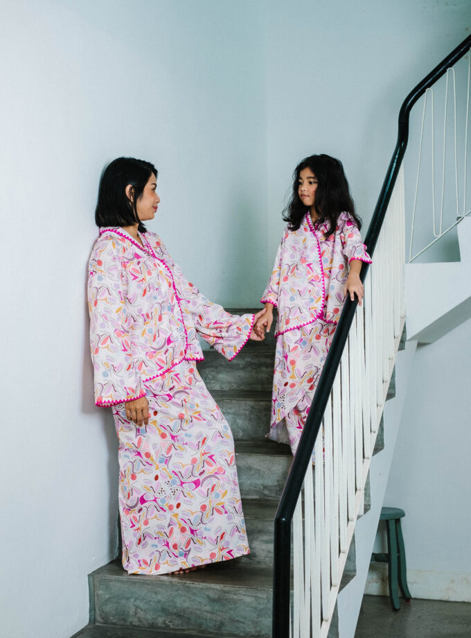 Meeko Kimono Kurung Kids in Candy Pink
