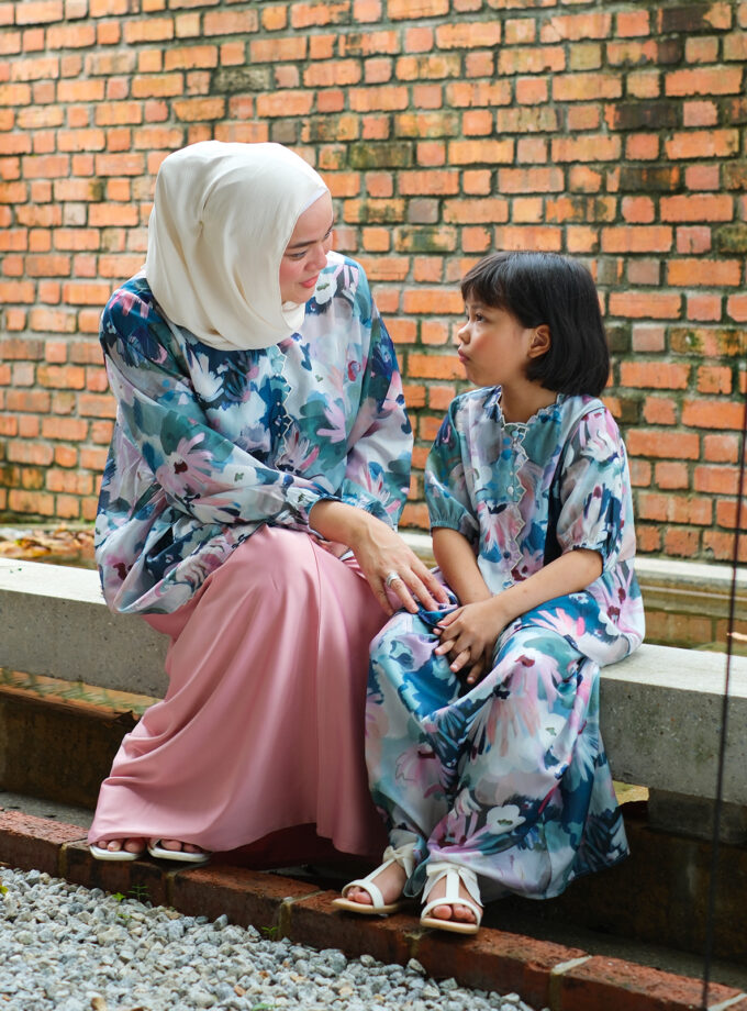 Minsoo Batwing for Women in Green Floral