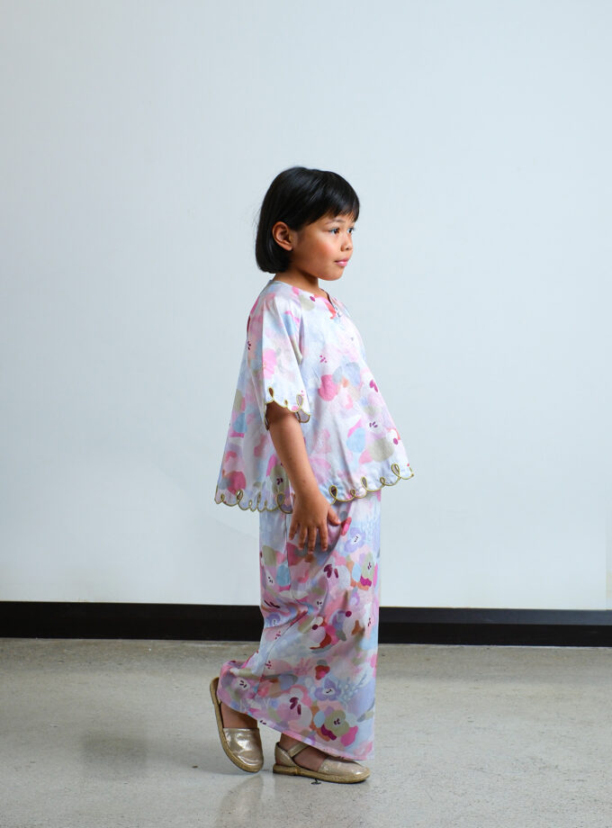 Rinka Print for Girls in Pink Hues