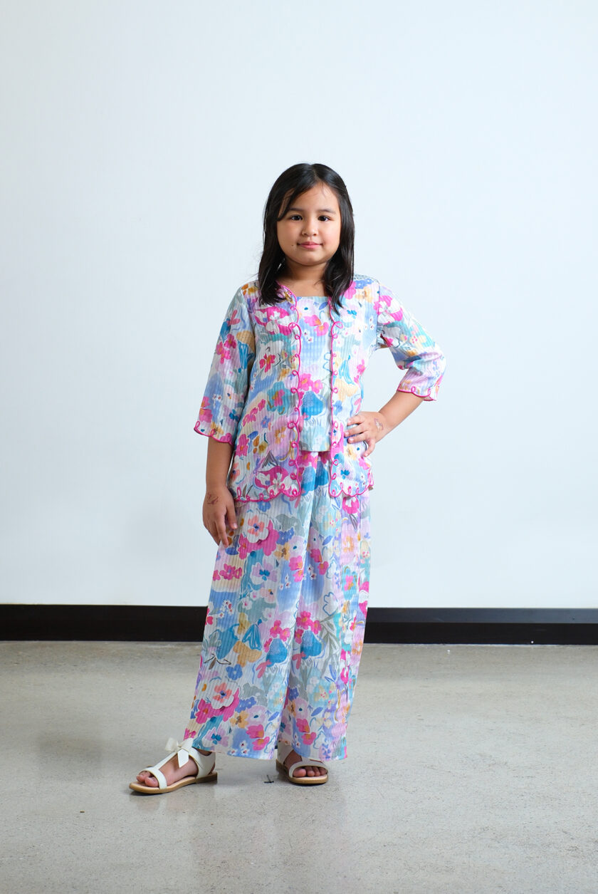 Aiko Kebaya Girls in Pink Fuschia