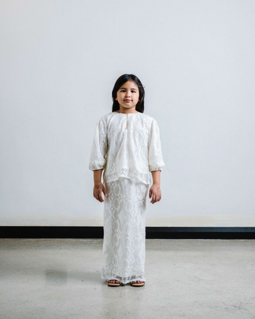 Miyu Kurung Kids in White