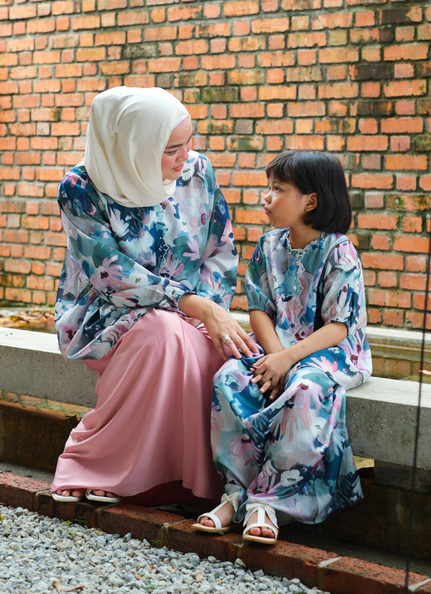 Minsoo Batwing for Women in Green Floral - Image 5