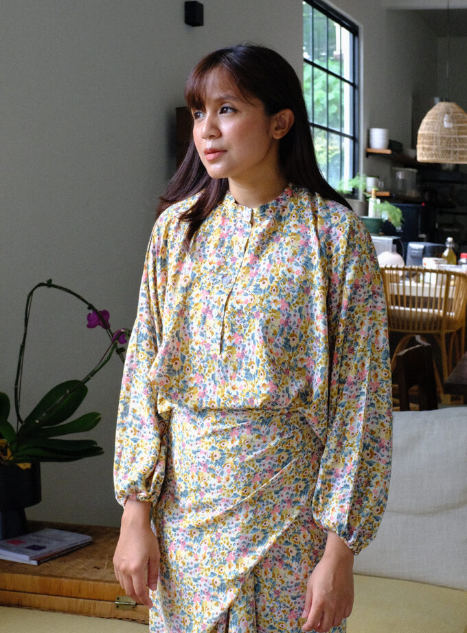 Lea Kurung Set in Hana Yellow Floral