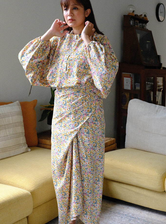 Lea Kurung Set in Hana Yellow Floral