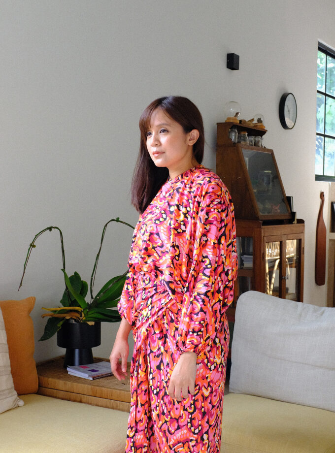 Lea Kurung Set in Red Ikat Print