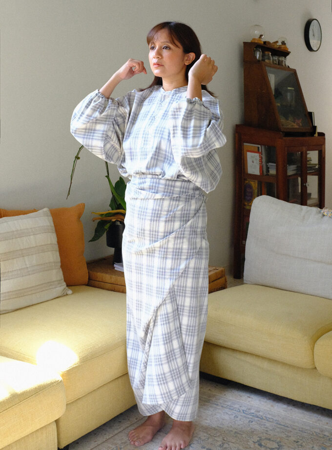 Lea Kurung Set in White and Blue Plaid