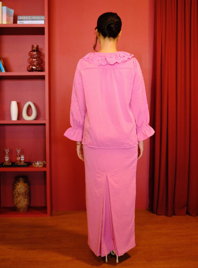 Mio Lace Women in Bubblegum Pink