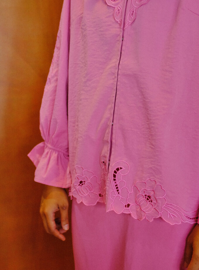 Mio Lace Women in Bubblegum Pink