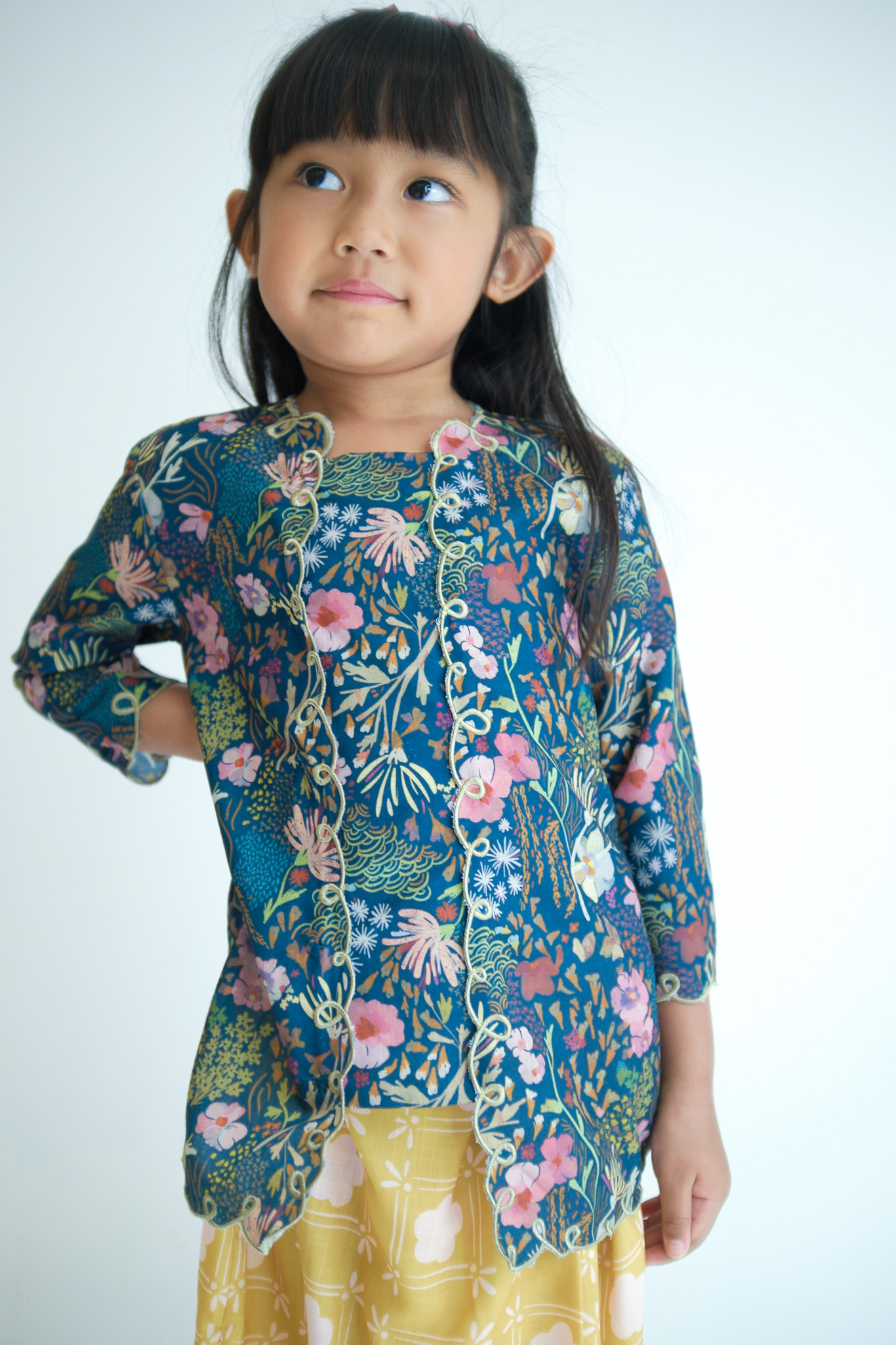 Aiko Kids in Forest Green - Image 2