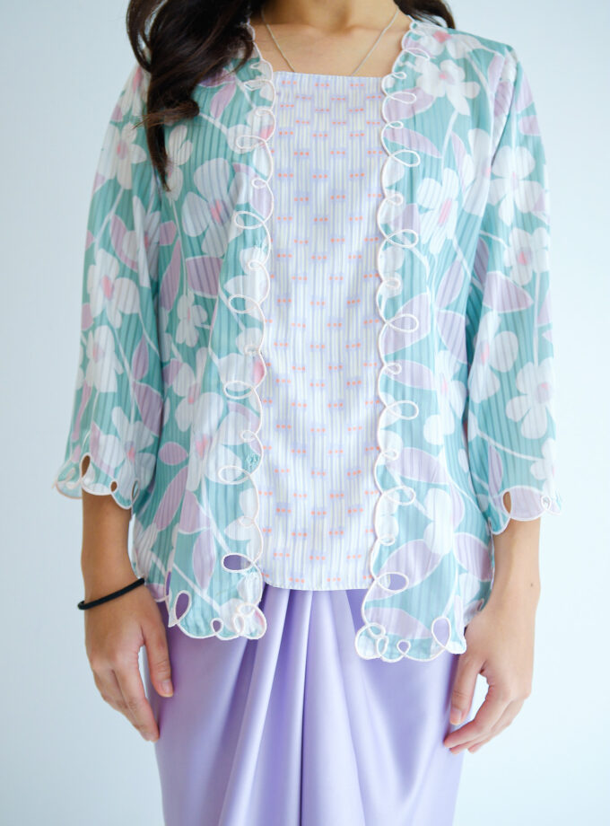 Sakura Kebaya Women Set in Pistachio