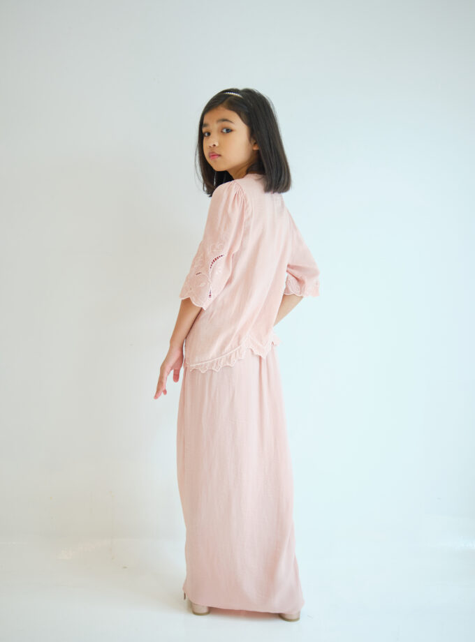 KUMI GIRLS IN CANDY PINK