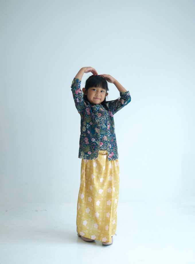 Aiko Kids in Forest Green