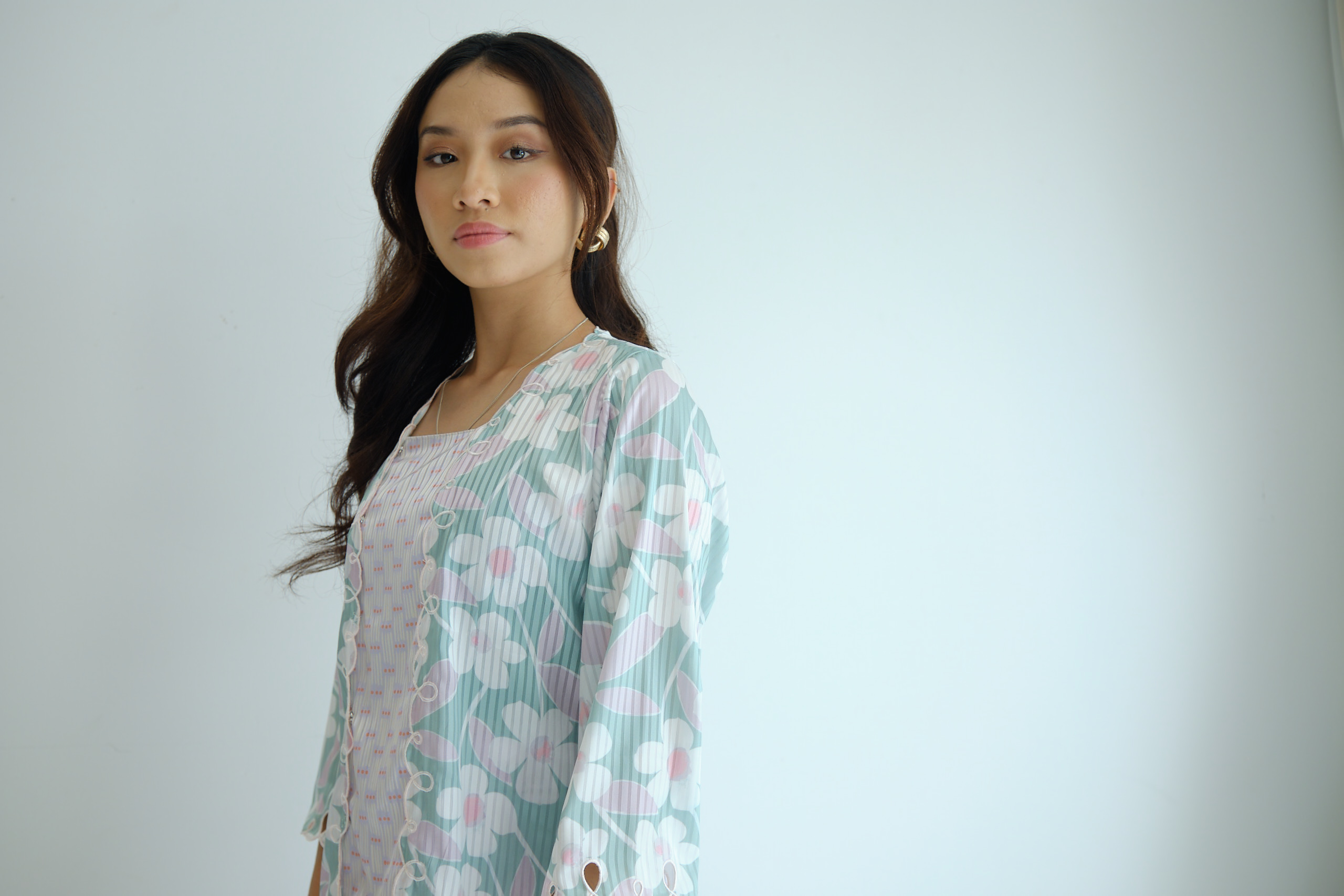 [TOP Only] Sakura Kebaya Women in Pistachio - Image 5