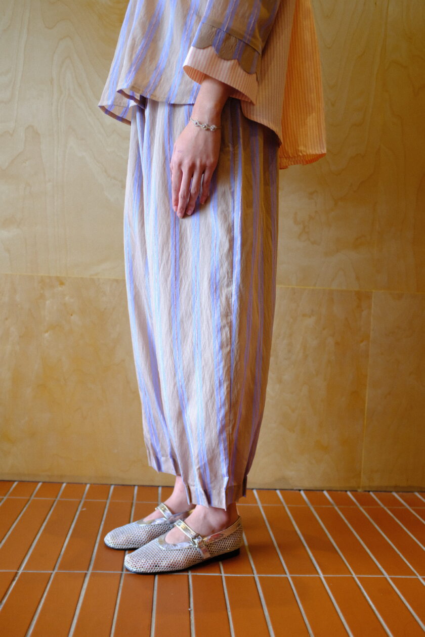 Scallop Edit Pants in Latte Pink - Image 4