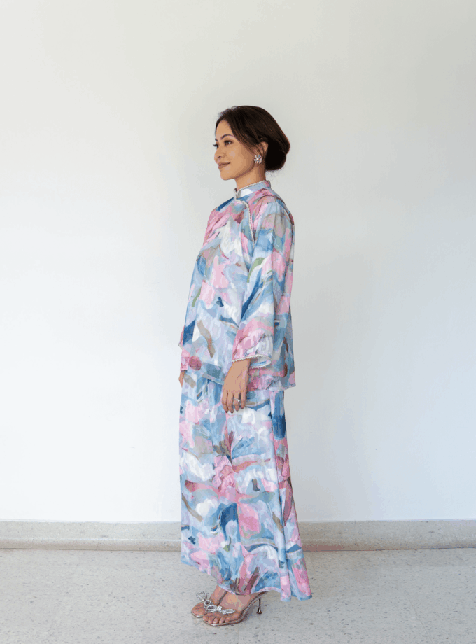 Lucy Women Set in Abstract Blue (Pre- Order)