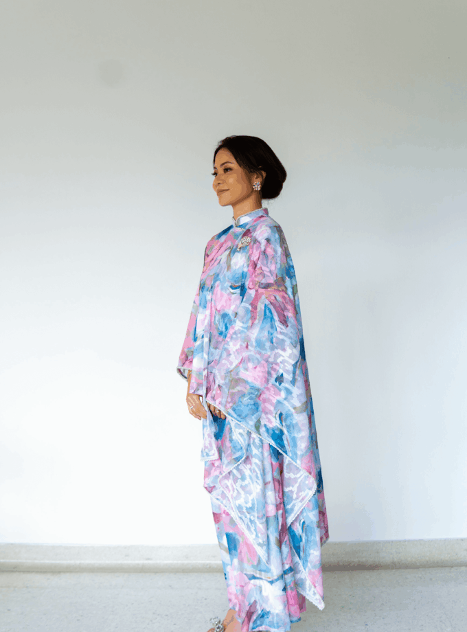 Lucy Women Set in Abstract Blue (Pre- Order)