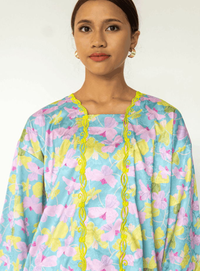 Poppy Women in Blue Neon Set