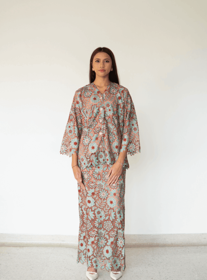 Summer Lace Kurung in Mocha Seafoam (PRE- ORDER)