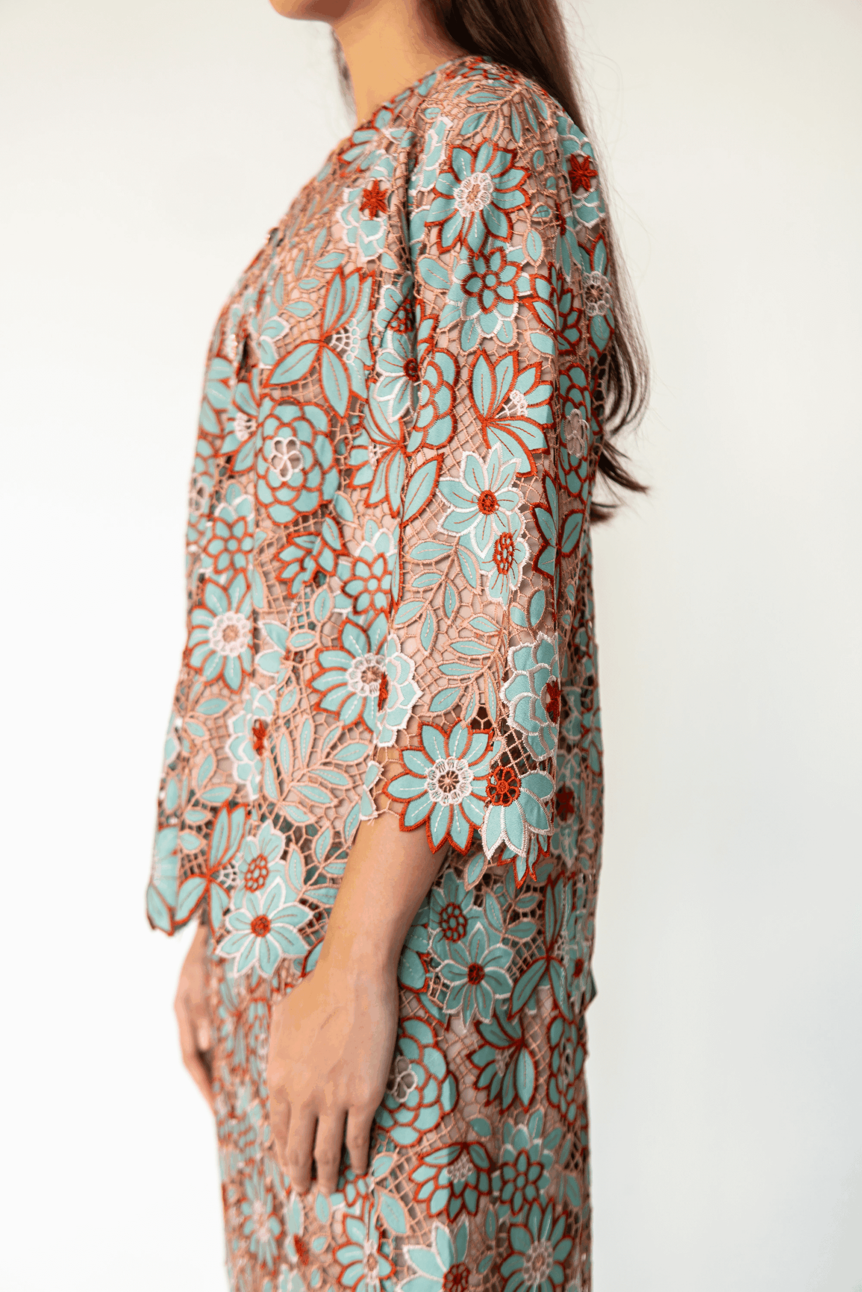 Summer Lace Kurung in Mocha Seafoam (PRE- ORDER) - Image 4