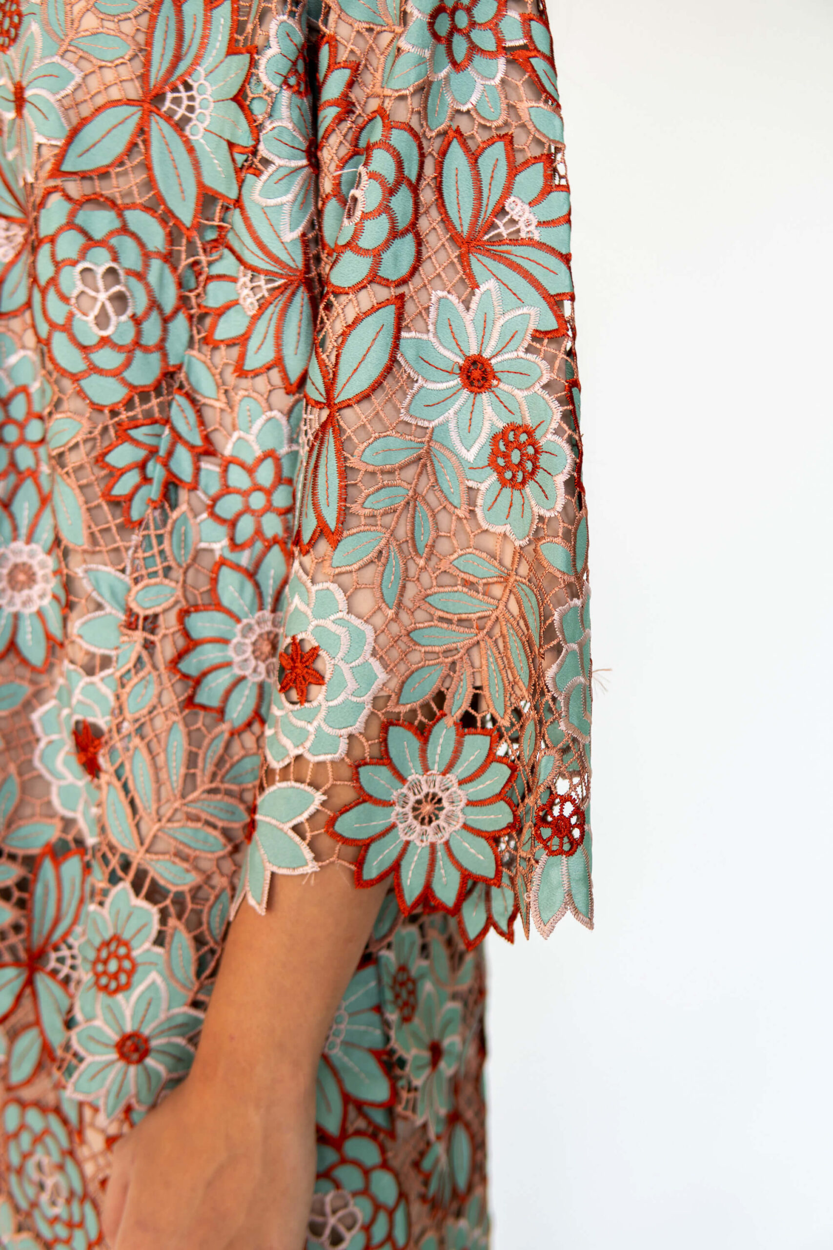 Summer Lace Kurung in Mocha Seafoam (PRE- ORDER) - Image 5