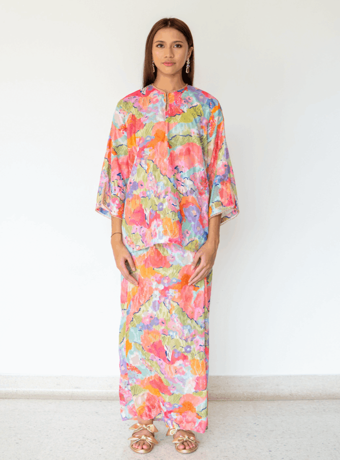 Paloma Kurung Kedah Women in Tangerine