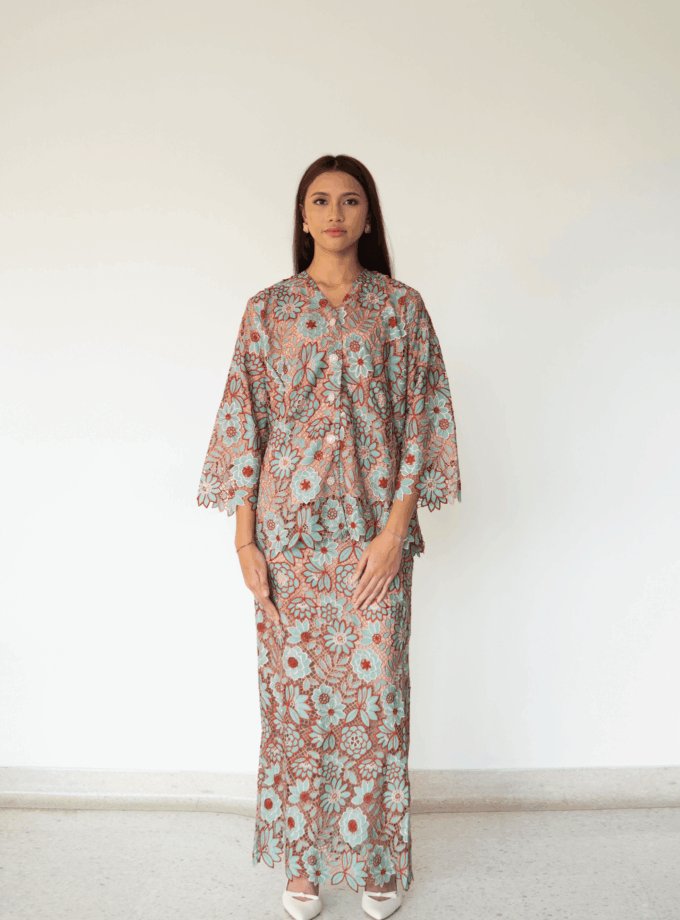 Summer Lace Kurung in Mocha Seafoam (PRE- ORDER)